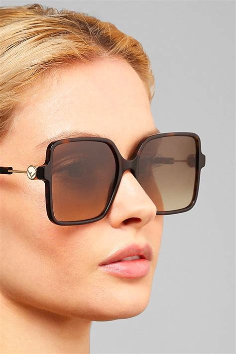 fendi spring 2017sunglasses|fendi sunglasses oversize.